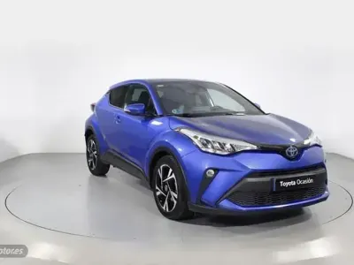 Usado Toyota C-HR Advance 122 CV (89 kW) 2022 Azul SUV