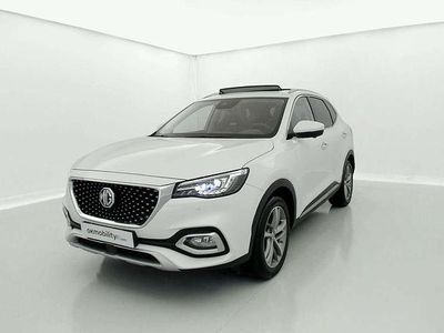Begagnad MG HS Luxury 162 HK (119 kW) 2023 Vit SUV