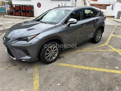 Gris / plata Usado 2018 Lexus NX300h Business Edition SUV | 22.800 € (Precio justo)