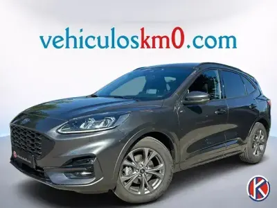 Usado Ford Kuga ST-Line 120 CV (88 kW) 2023 Gris SUV