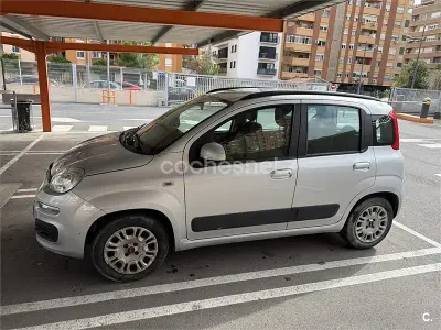 Usado Fiat Panda Lounge 69 CV (50 kW) 2014 Gris / plata Utilitario