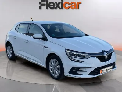Begagnad Renault Mégane II Business 115 HK (84 kW) 2021 Vit Sedan