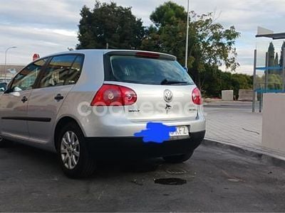 Gris / plata Usado 2004 VW Golf IV Highline Berlina | 3800 € (Precio justo)