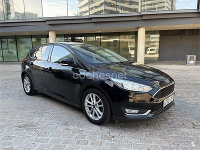 Usado Ford Focus Titanium 125 CV (91 kW) 2017 Negro Berlina