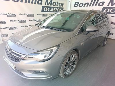 Używany Opel Astra Excellence 200 KM (147 kW) 2017 Szary Kombi