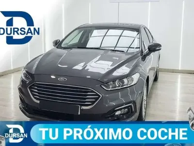 Usado Ford Mondeo Trend 188 CV (138 kW) 2022 Gris Berlina