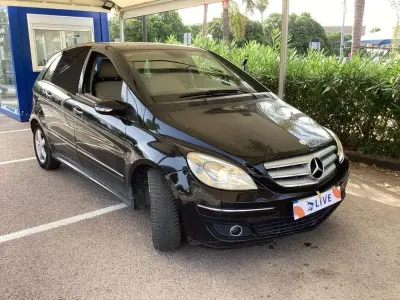 Usado Mercedes B180 109 CV (80 kW) 2005 Negro Monovolumen