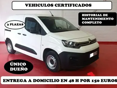 Usado Citroën Berlingo 100 CV (73 kW) 2021 Blanco Monovolumen