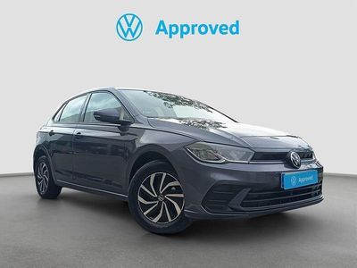 Usado VW Polo Life 95 CV (69 kW) 2021 Gris
