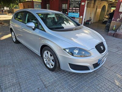 Gris Usado 2009 Seat Leon Reference Utilitario | 5990 € (Precio justo)