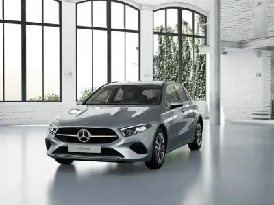 Novo Mercedes A180 136 HP (100 kW) 2025 Azul