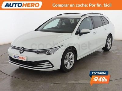Usado VW Golf VIII Life 116 CV (85 kW) 2023 Blanco Familiar