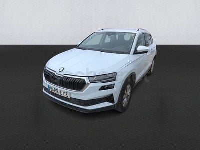 Usado Skoda Karoq Ambition 150 CV (110 kW) 2022 Blanco SUV