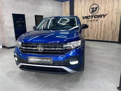 Usado VW T-Cross Edition 95 CV (69 kW) 2021 Azul SUV
