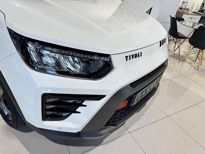 Blanco Usado 2024 Ssangyong (KGM) Tivoli SUV | 18.550 € (Un poco caro)