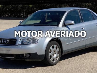 Gris / plata Usado 2004 Audi A4 Berlina | 1000 €