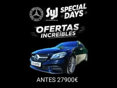 Usado Mercedes C180 AMG line 156 CV (114 kW) 2020 Negro Familiar