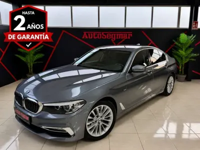 Usado BMW 520 Comfort Edition 190 CV (139 kW) 2018 Gris / plata Berlina
