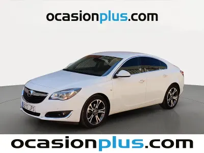 Usado Opel Insignia Excellence 140 CV (102 kW) 2015 Blanco Berlina
