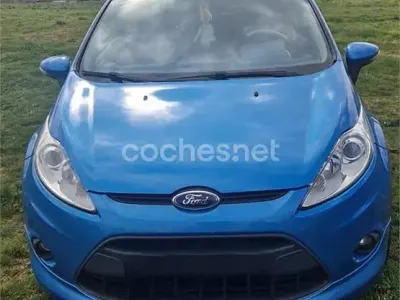 Usado Ford Fiesta Sport 90 CV (66 kW) 2010 Azul Berlina