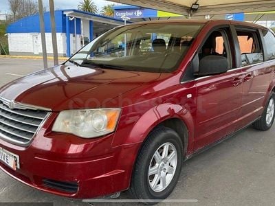 Usado Chrysler Grand Voyager 163 CV (119 kW) 2011 Granate Monovolumen