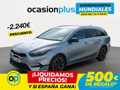 Usado Kia Ceed Style 100 CV (73 kW) 2025 Gris / plata Utilitario