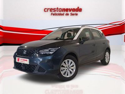 Usado Seat Arona Style 110 CV (80 kW) 2024 Gris SUV