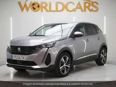 Usado Peugeot 3008 Allure 131 CV (96 kW) 2021 Gris SUV
