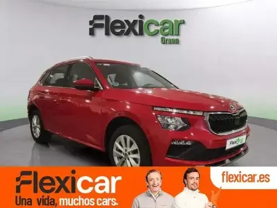 Usado Skoda Kamiq Selection 95 HP (69 kW) 2024 Vermelho SUV