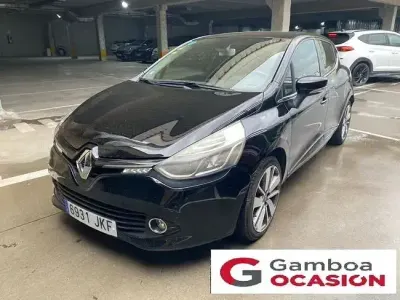 Usado Renault Clio IV 90 CV (66 kW) 2015 Negro