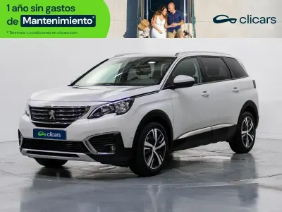 Usado Peugeot 5008 Allure 130 CV (95 kW) 2019 Blanco SUV