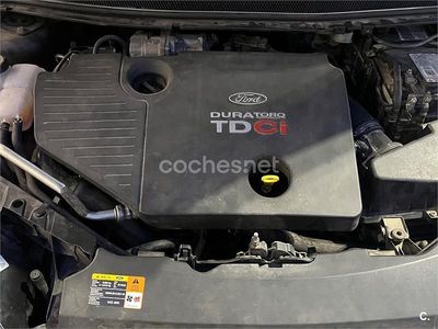 Usado Ford Focus Trend 115 CV (84 kW) 2005 Negro Berlina