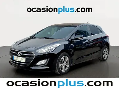 Begagnad Hyundai i30 110 HK (80 kW) 2015 Svart Halvkombi