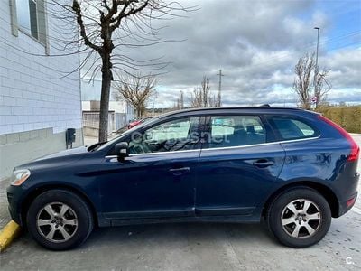 Usado Volvo XC60 Momentum 163 CV (119 kW) 2012 Azul SUV