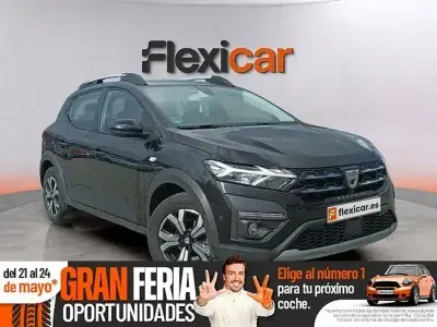 Usado Dacia Sandero Essentiel 91 HP (66 kW) 2022 Preto