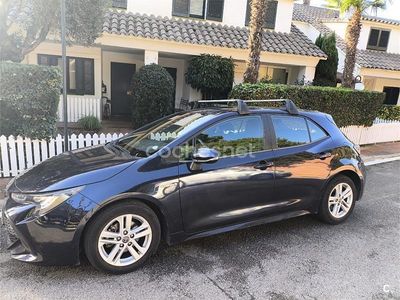 Usado Toyota Corolla Active 122 CV (89 kW) 2021 Azul Berlina