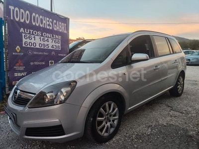 Gris / plata Usado 2007 Opel Zafira Cosmo Monovolumen | 4490 € (Precio justo)