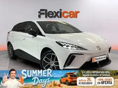 Usado MG MG4 EV Luxury 150 kW (204 CV) 2023 Blanco Utilitario