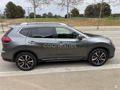 Usado Nissan X-Trail Tekna 163 CV (119 kW) 2019 Gris / plata SUV