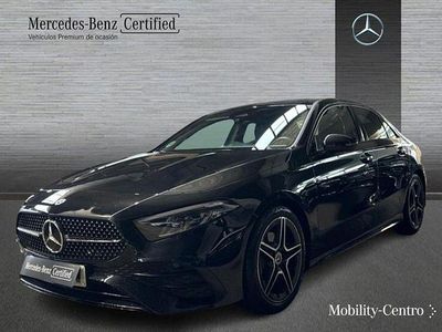 Usado Mercedes A180 AMG line 116 CV (85 kW) 2025 Negro cosmos Berlina