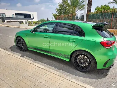 Usado Mercedes A45 AMG 421 CV (309 kW) 2020 Verde Utilitario