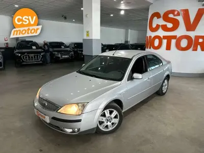 Usado Ford Mondeo Futura 131 CV (96 kW) 2004 Otro Berlina