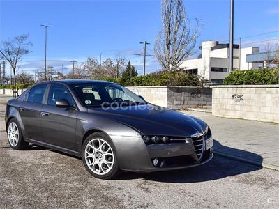 Usado Alfa Romeo 159 150 CV (110 kW) 2006 Gris / plata Berlina