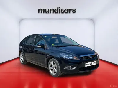 Usado Ford Focus Trend 109 CV (80 kW) 2009 Negro Berlina