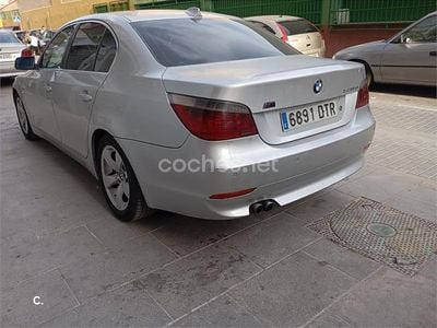 Käytetty BMW 530 218 HP (160 kW) 2005 Harmaa Sedan