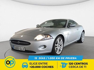 Usado Jaguar XKR 400 CV (294 kW) 2009 Gris plata Coupe