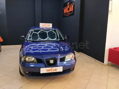 Usado Seat Ibiza 75 CV (55 kW) 2005 Azul Utilitario