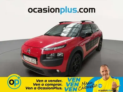 Usado Citroën C4 Cactus Feel 82 CV (60 kW) 2015 Rojo Utilitario