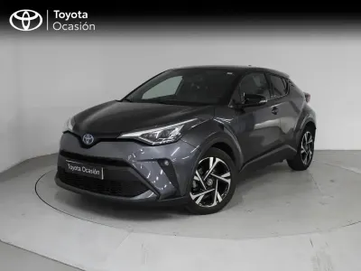 Usado Toyota C-HR Advance 184 CV (135 kW) 2022 Bit gris grafito SUV