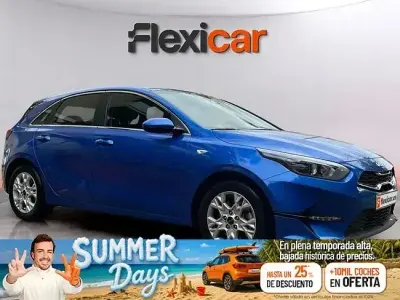 Usado Kia Ceed 100 CV (73 kW) 2022 Azul Utilitario